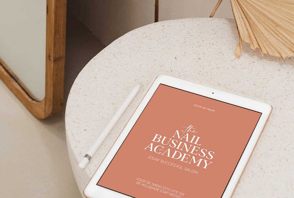 NAIL BUSINESS ACADEMY